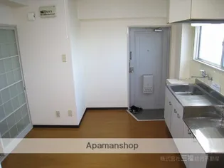 ローレンス小坂【1階】の内装