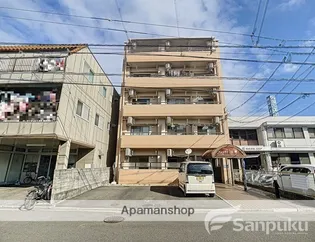 トレンディ山越の画像
