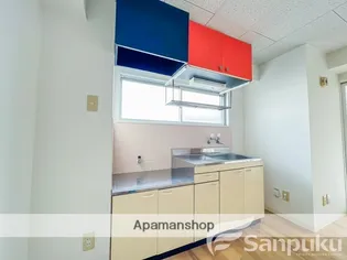 コスモリヴェール朝生田【3階】のキッチン