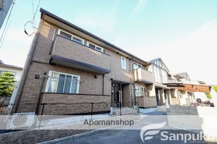 マルカート【2階】の外観