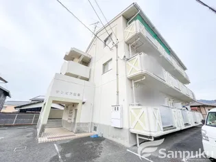 愛媛県東温市横河原【マンション】の外観