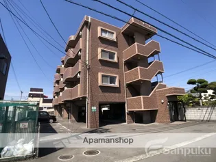 ファミール スクウェアの画像