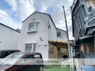 ビラ・セレーナ【2階】の外観