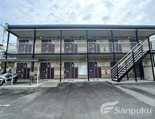 レオパレスエクレール松山【202号室】の外観