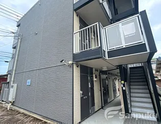 レオパレス雄新ひまわり【102号室】の外観