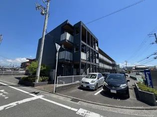 レオパレス松山インター【302号室】の外観