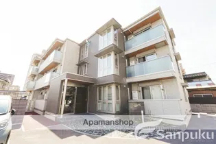 フェリシアス松原【3階】の外観