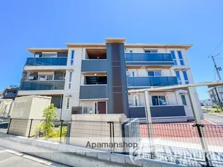 トリシア ホワイトの画像