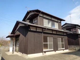 愛媛県西条市三芳【一戸建】の外観