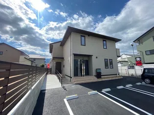 メゾンドローズの画像