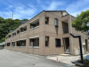 ポローニア【101号室】の外観