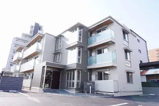 フェリシアス松原【1階】の外観