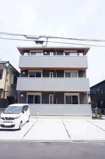 ロワールM【1階】の外観