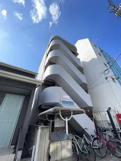 プチシャンブルM【1階】の外観