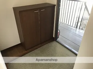 ハイツフォーシーズン A棟【2階】の玄関