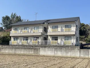 アークジュネス【105号室】の外観