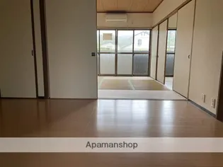 イーストハイツ【106号室】の内装