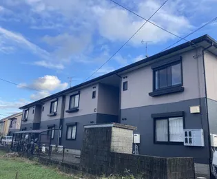 ハイツ足達 B棟【101号室】の外観