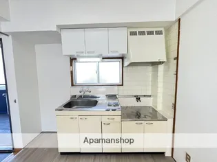 まやハウス【206号室】のキッチン