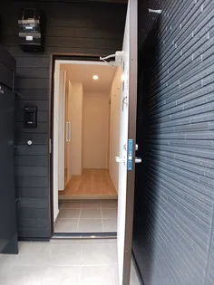 ベル アントラー【1階】の玄関