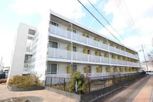 レオパレスアデッソIIIの画像