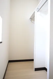 レオネクストグリーンパル野市Ⅲ【204号室】のその他画像