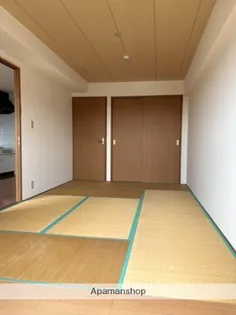 ヴィラージュ川北【4階】の内装