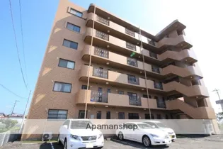 ヴィラージュ川北【1階】の外観