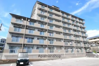 ロイヤルガーデンⅡ【2階】の外観