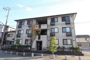 ディアコート札場 A棟【1階】の外観