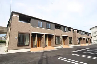 レーヌ Ⅱの画像