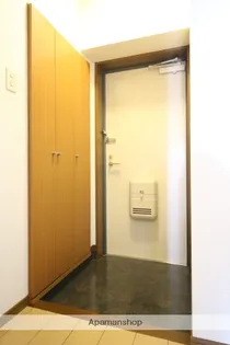 高そねマンション【5階】の玄関