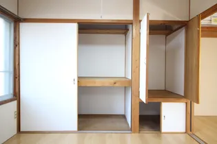 第二細木ハイツ 2棟【1階】の内装