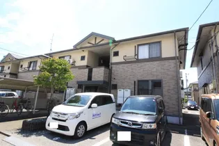 メゾン・テルシャトー B棟【B102号室】の外観