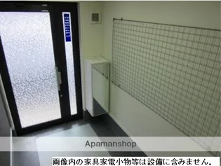 ガレット空港南【1階】の玄関