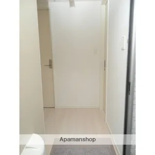 ボアビアージュ【205号室】の玄関