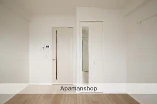 エンクレスト博多LIBERTY【12階】の居間