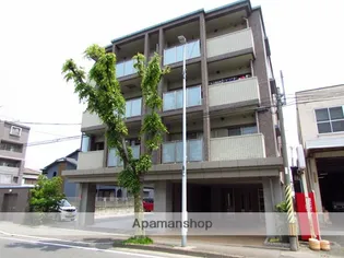 ミサ・リザイア【2階】の外観