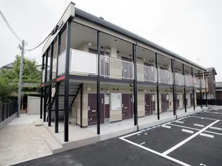 レオパレスシャンドゥフルール【1階】の外観