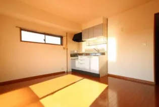 フェリシャス【2階】の内装