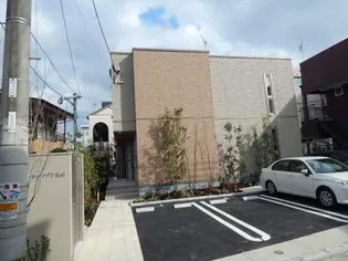 シャーメゾンT&Sの画像