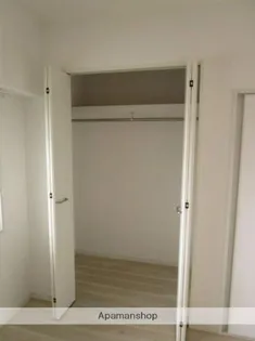 ビレッジ中尾【1階】の内装