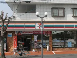 ウッドビレッジ和歌美台【1階】の周辺