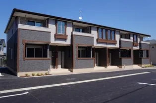 グランド ヒルズ Ⅰ【2階】の外観