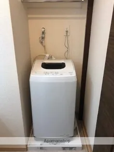 ロイヤルタワー赤間中央【8階】の内装