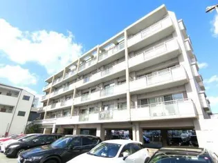 オータムレーベン【5階】の外観