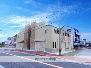 リーフタカSHOW【2階】の外観