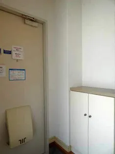 シャトー自由ヶ丘 A棟【1階】の玄関