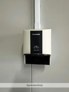 ガレージハウス青葉【1階】の外観