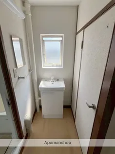 松尾ビル【2階】の内装